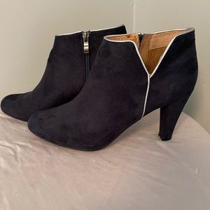 Navy Blue booties